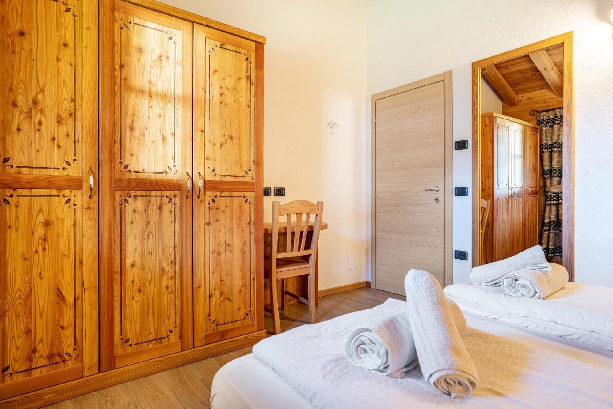 Chalet Camping Fae 3 Villa Madonna di Campiglio Exterior photo